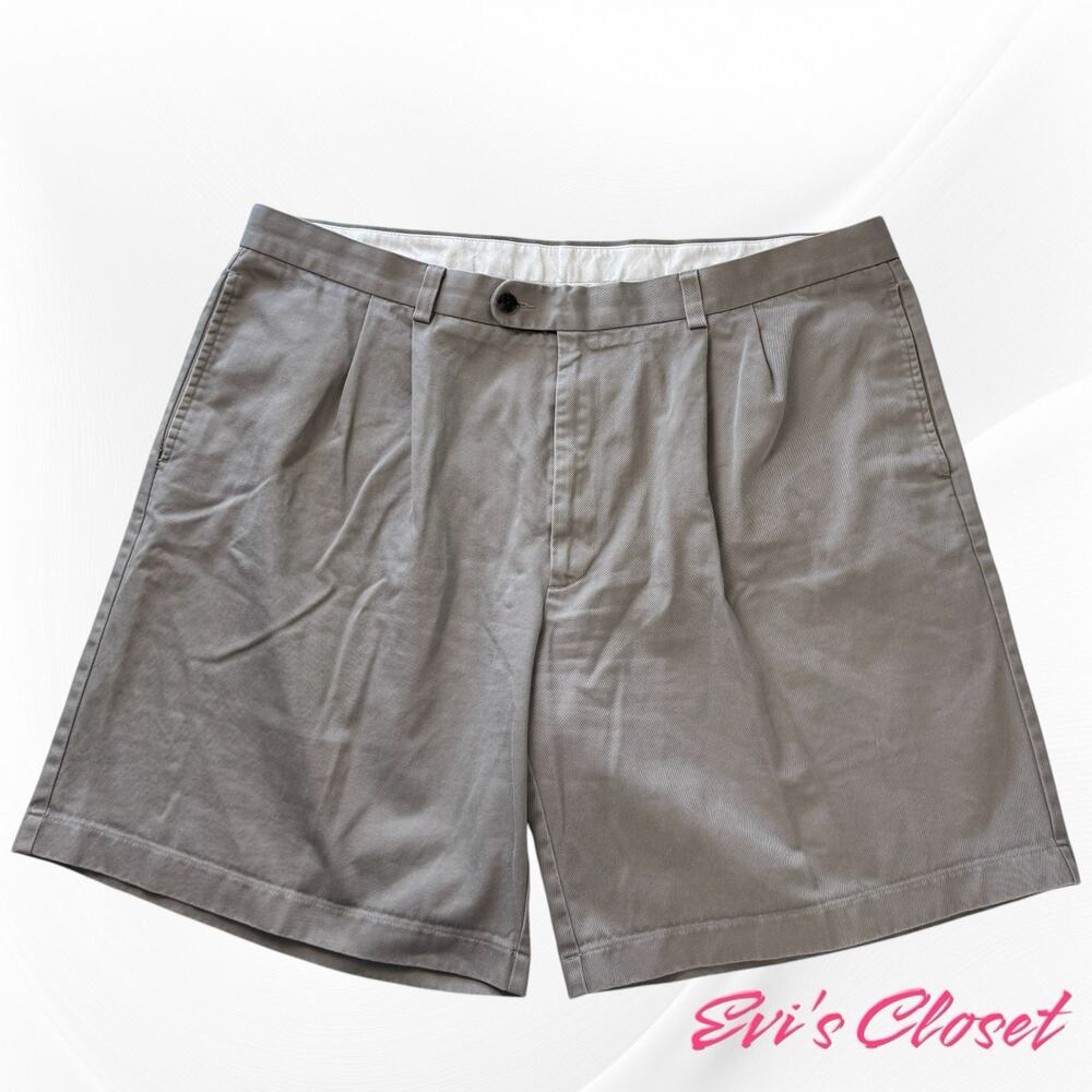 Joseph & Feiss Shorts Men's Sz 42 Khaki Pleated Front Casual Wear